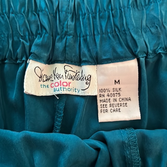 Diane Furstenberg Silk pant suit - Picture 9 of 9